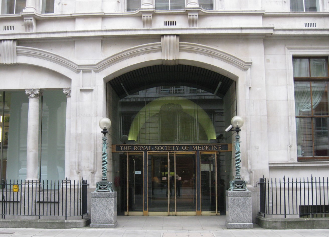 Wimpole Street - Forest & Ray - Dentists, Orthodontists, Implant Surgeons